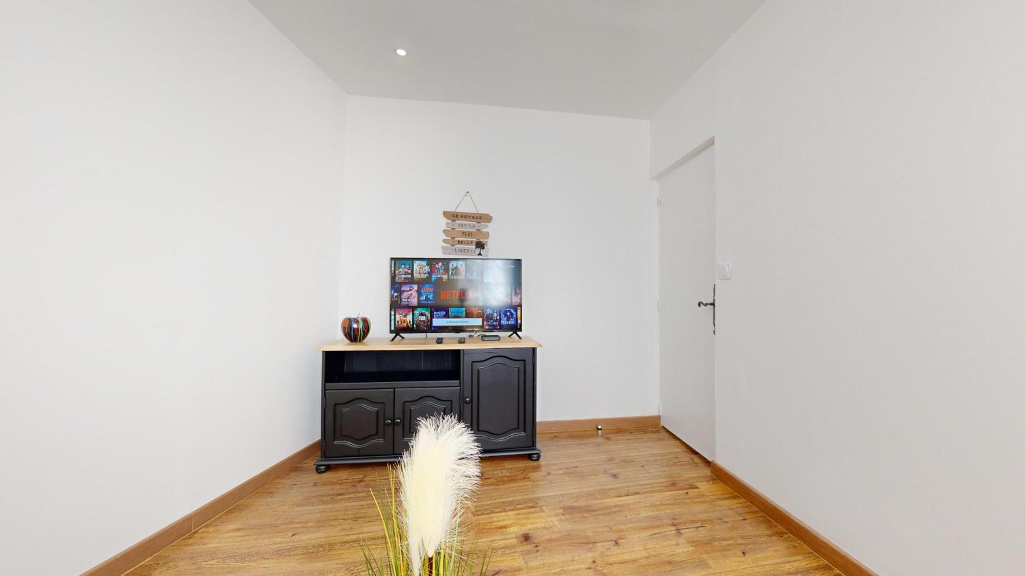 Standing 2 Apartment *